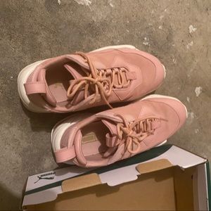Puma Thunder Rose Pink Sneakers